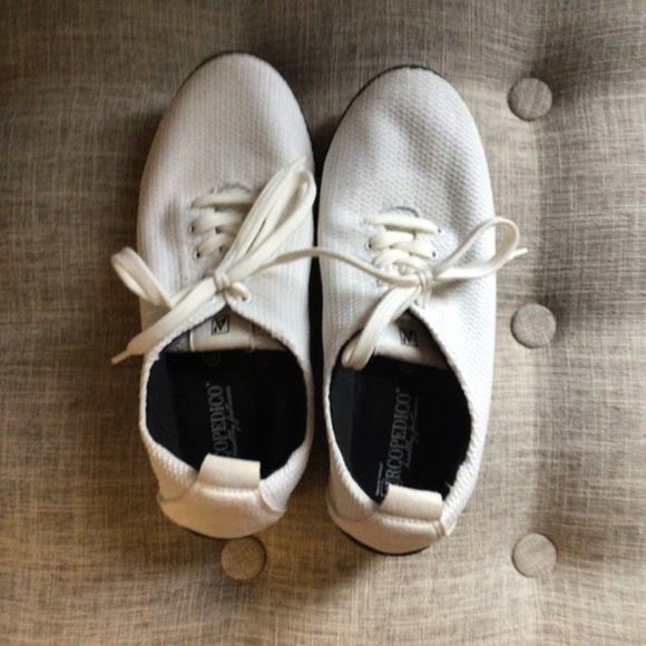 New Arcopedico sneakers in size 8( euro 39) - Picture 5 of 5